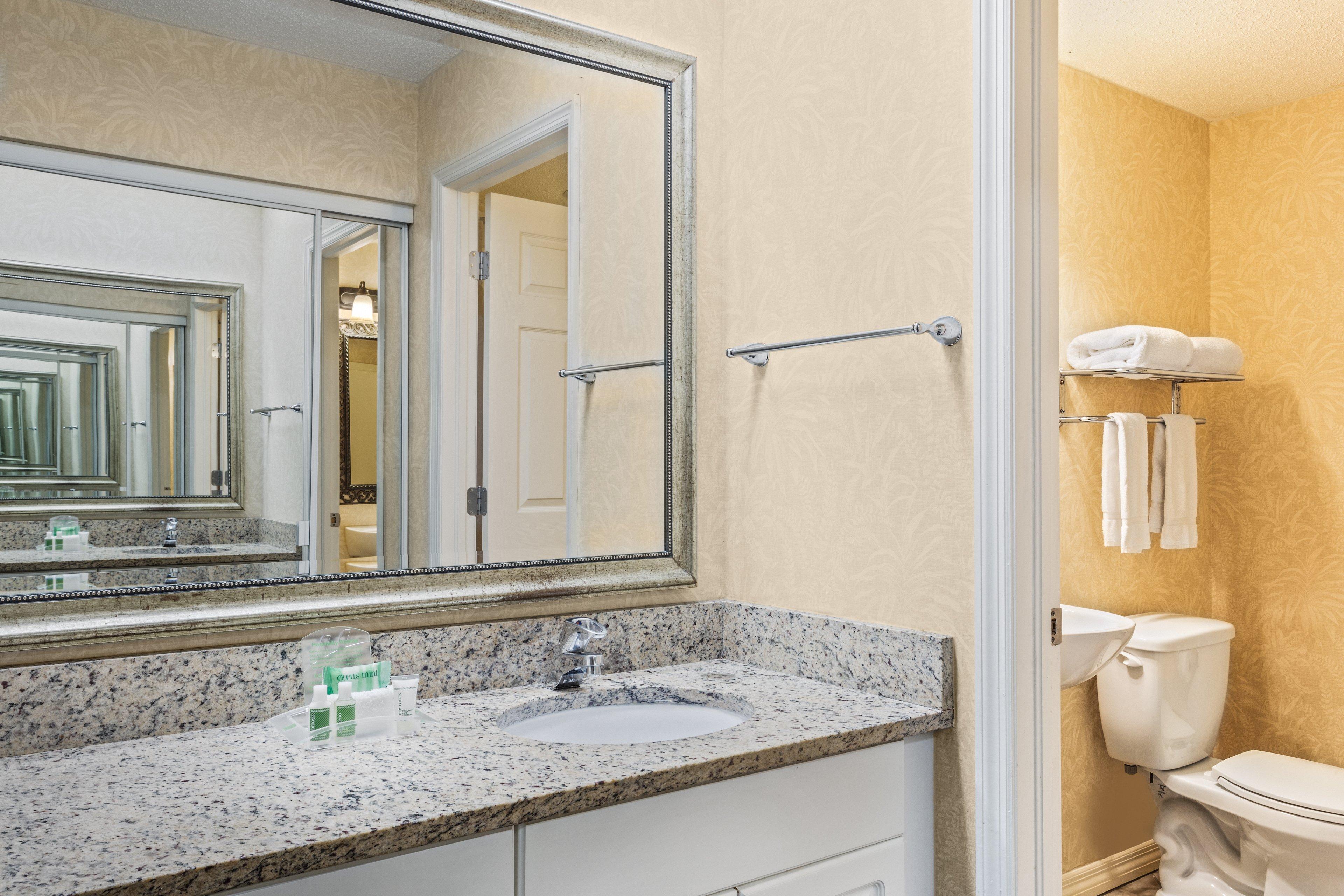 Holiday Inn & Suites Clearwater Beach S-Harbourside Exterior foto